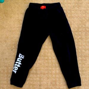 Girls size 5 black sweat pants